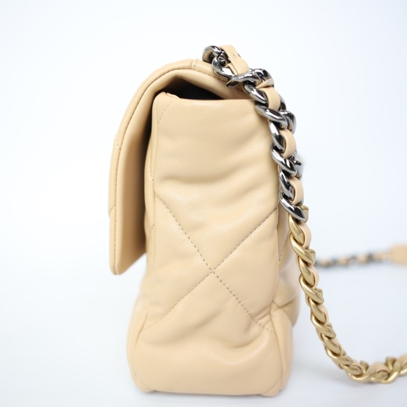 Chanel 19 Large, Beige Lambskin With Gold Hardware - Picture 11 of 17